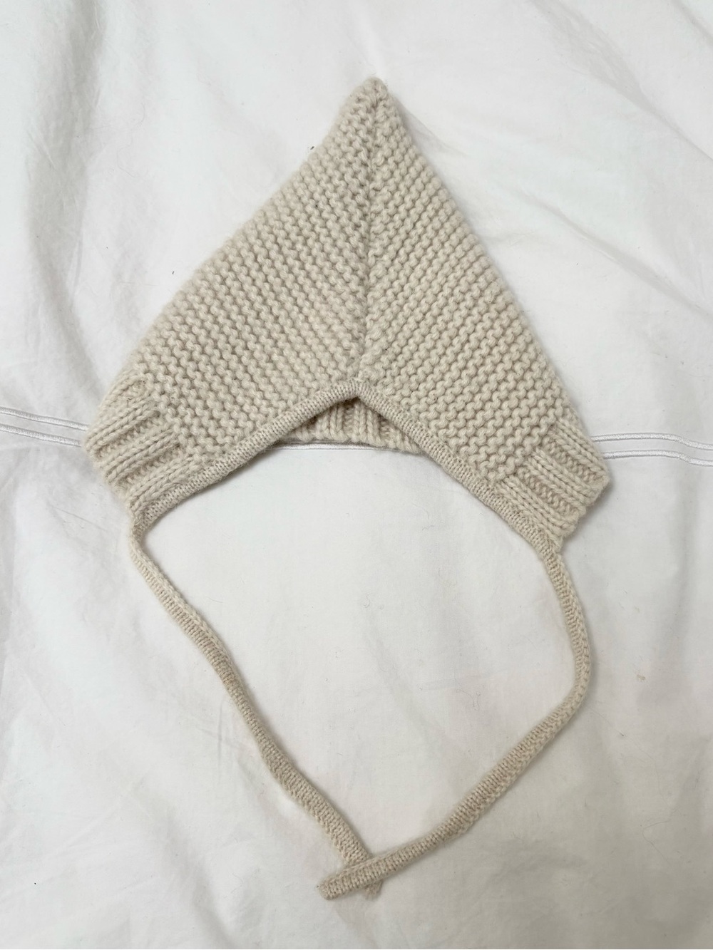 Hannah Andersson cream cable knit winter baby girl boy hat